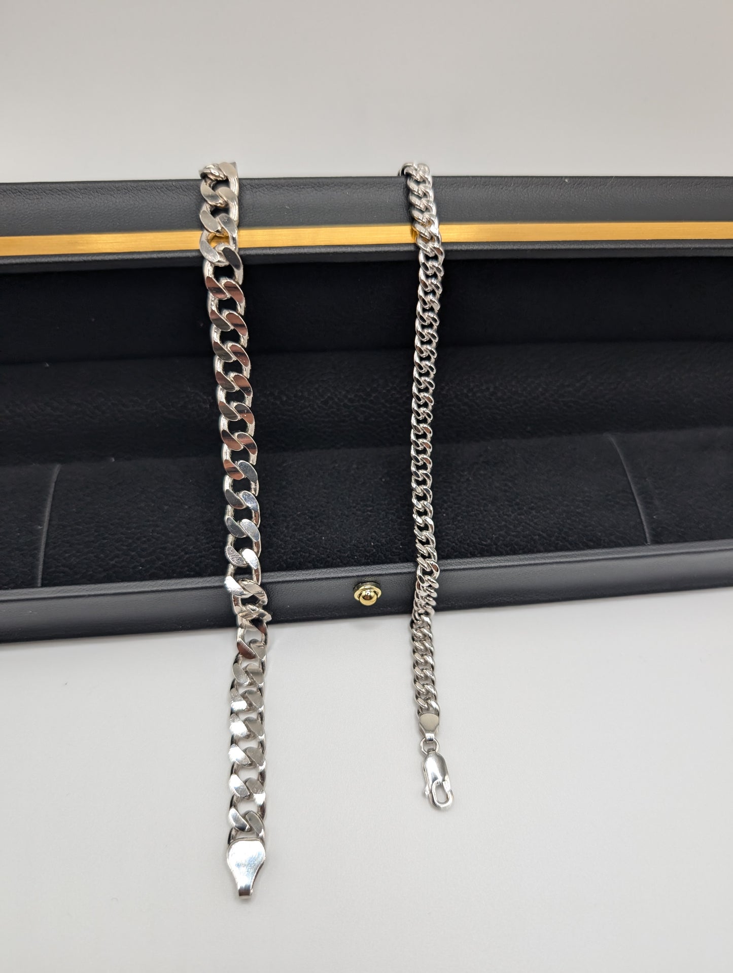 Diamond cut Cuban link bracelet