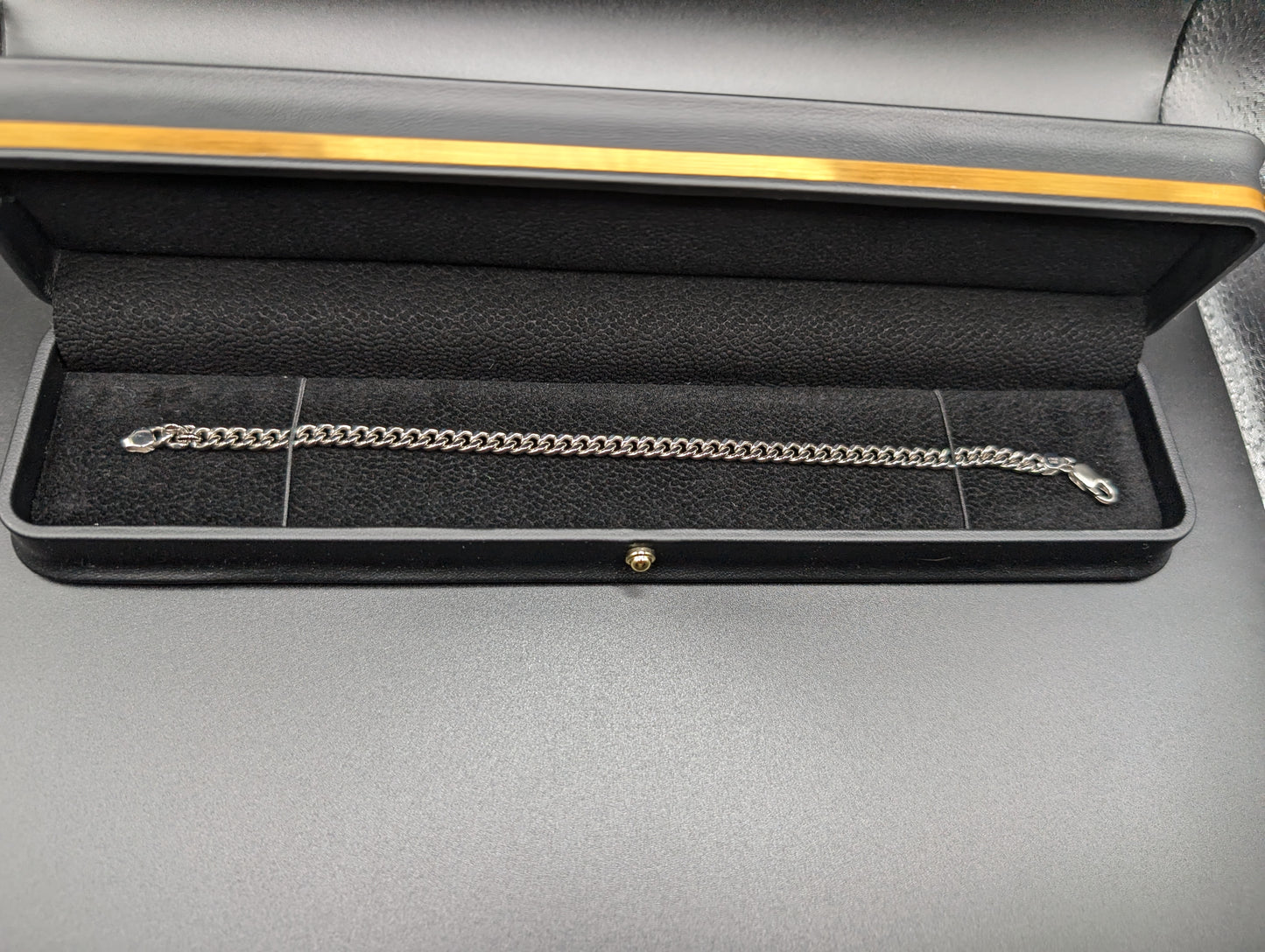 Diamond cut Cuban link bracelet